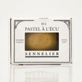 Galet pastel a l'écu - ocre dore iridiscent